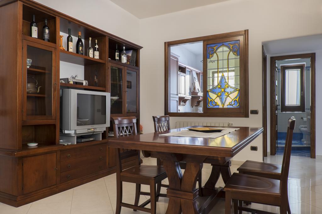 Minori Apartment Rum bild